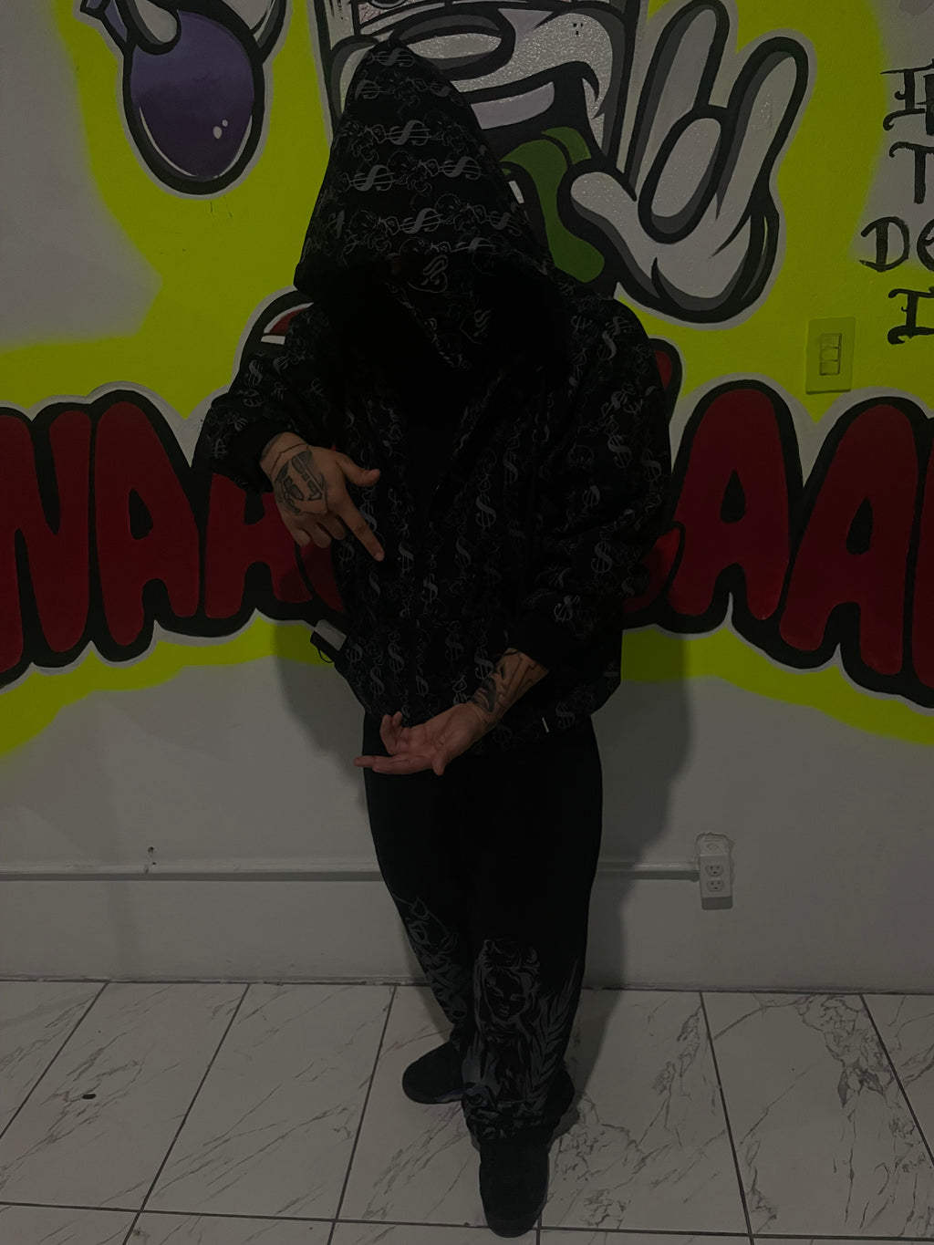 BAD INFLUENCE - BUILT IN SKI