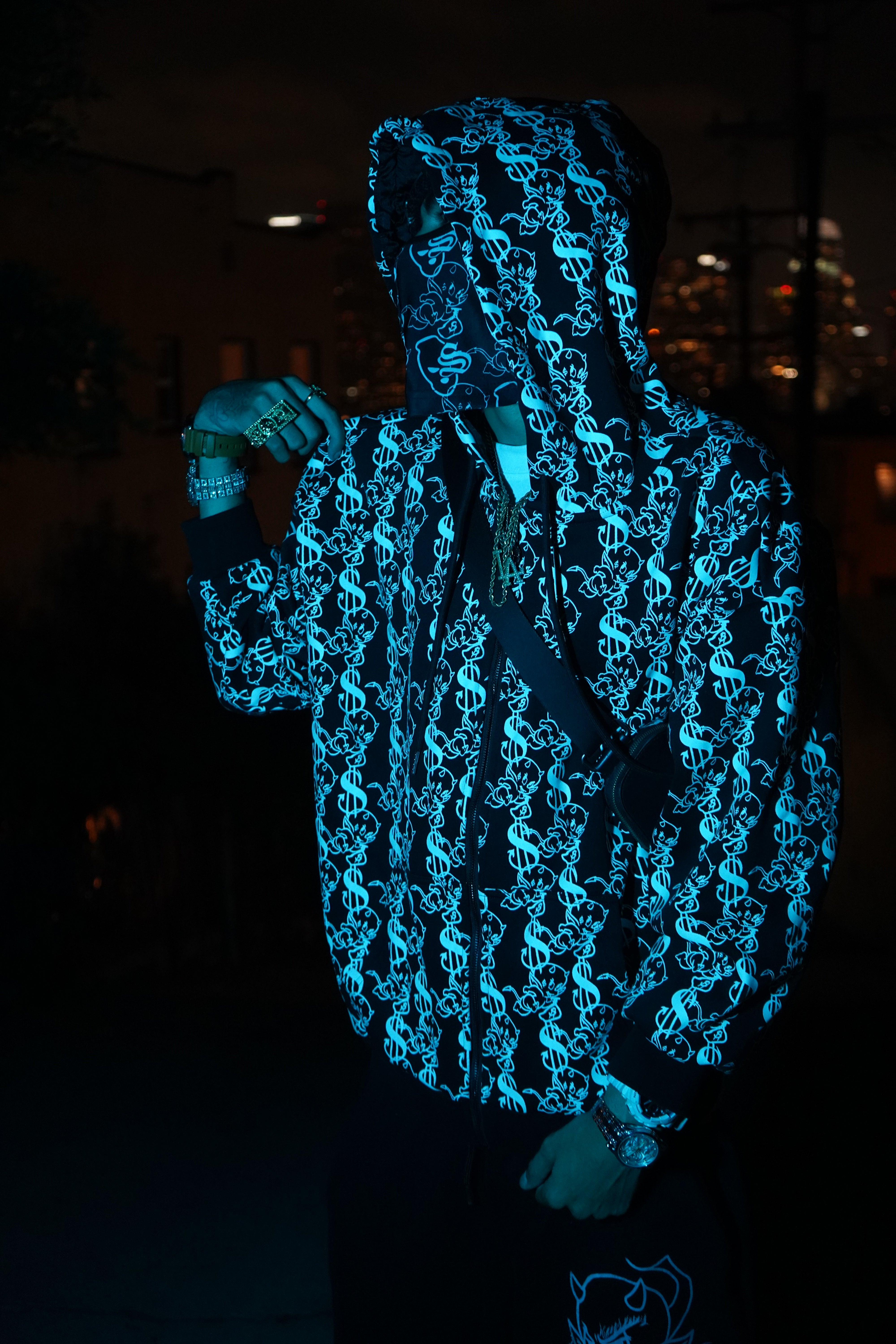 ROYAL BLUE V1 - BLUE GLOW
