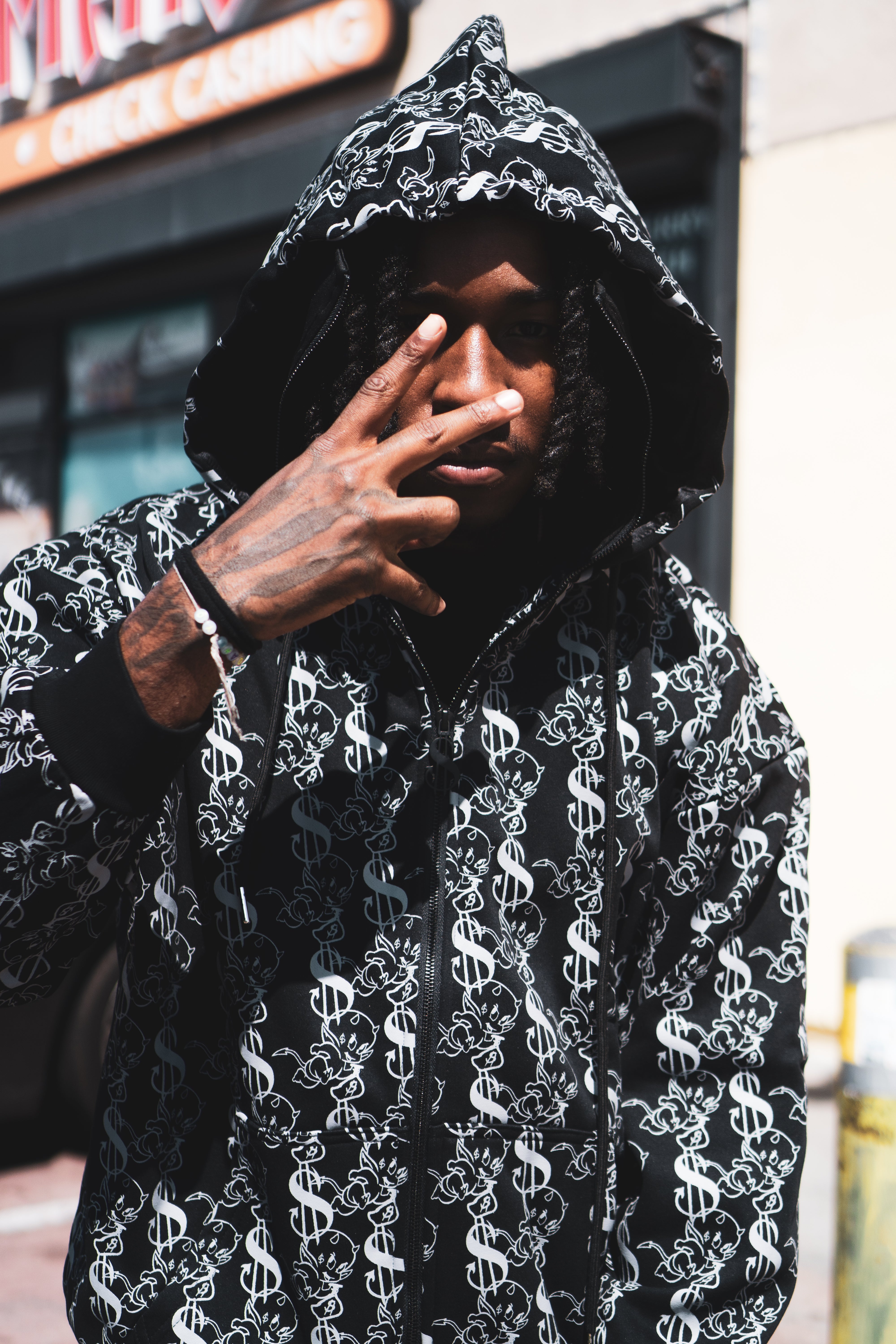 BAD INFLUENCE - BUILT IN SKI MASK