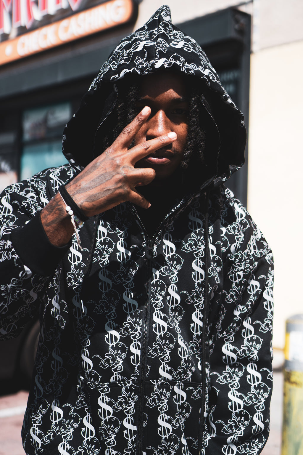 BAD INFLUENCE - BUILT IN SKI MASK
